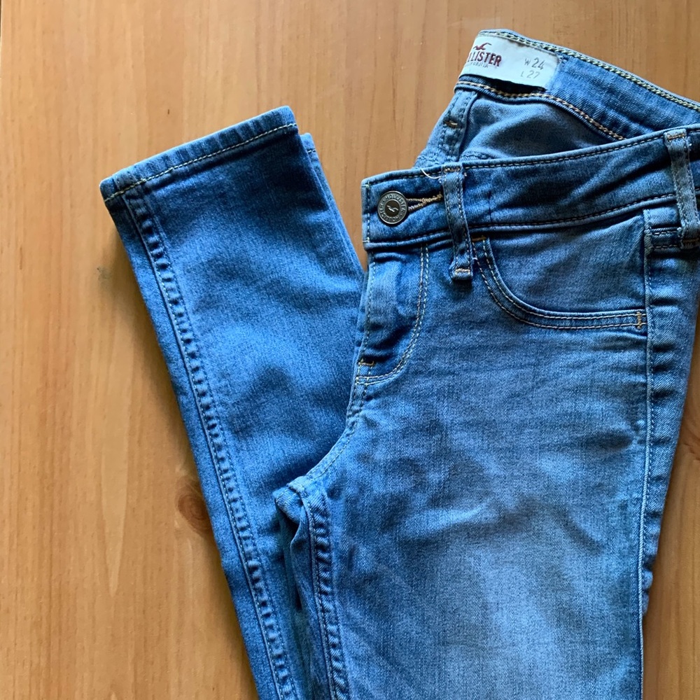 Hollister jeans